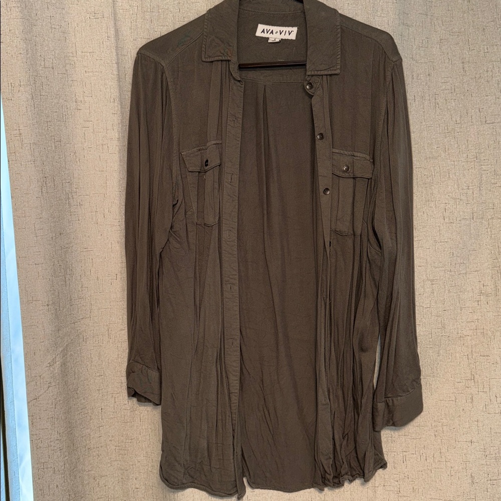 Ava & Viv Khaki Button-Up Blouse